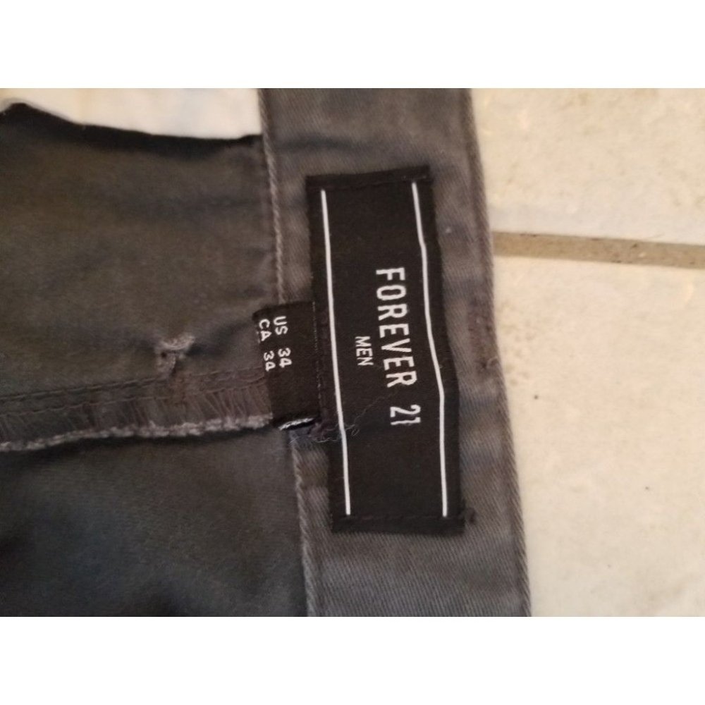 Pants - Picture 4 of 4